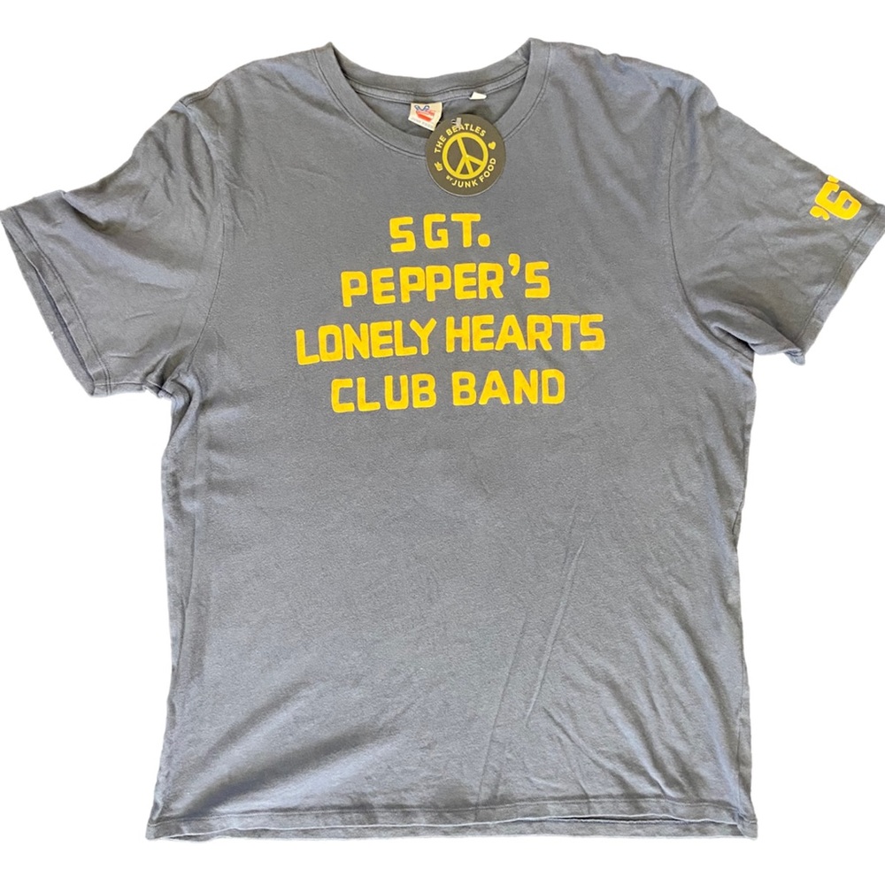 The Beatles Sgt. Pepper  Lonely Hearts Club Band Tee